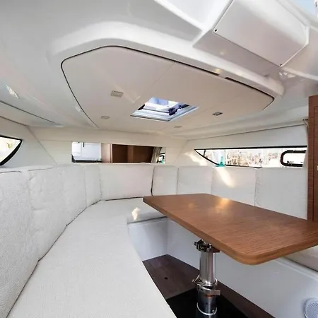 Botel Blue Sea Experience Charter *
